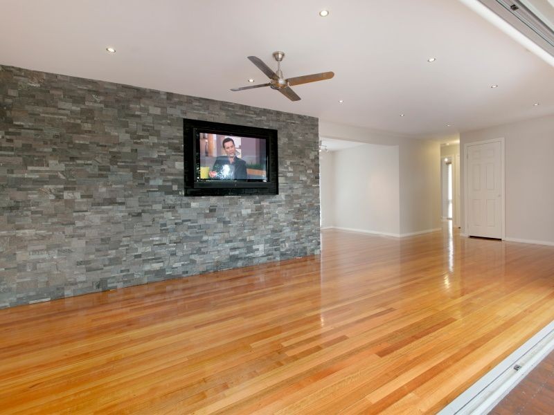 21 Paterson Avenue, Langwarrin VIC 3910