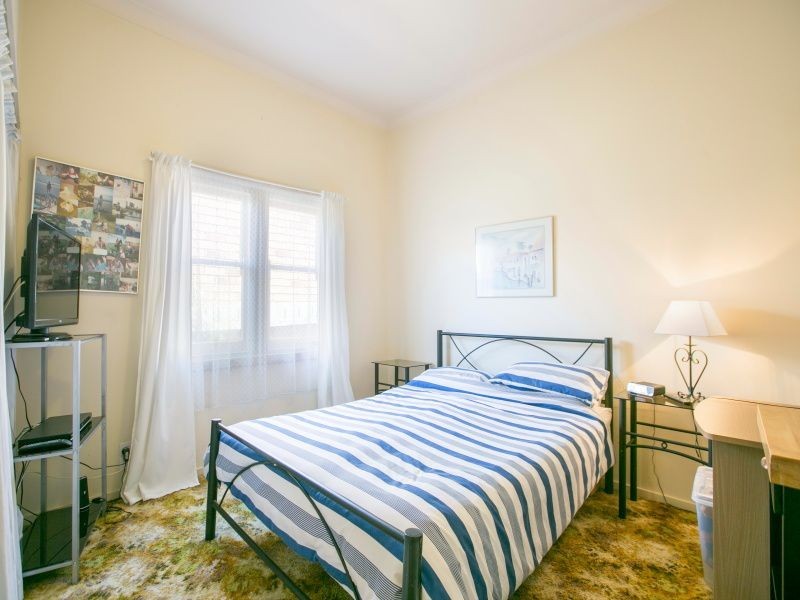 73 Playne St, Frankston VIC 3199