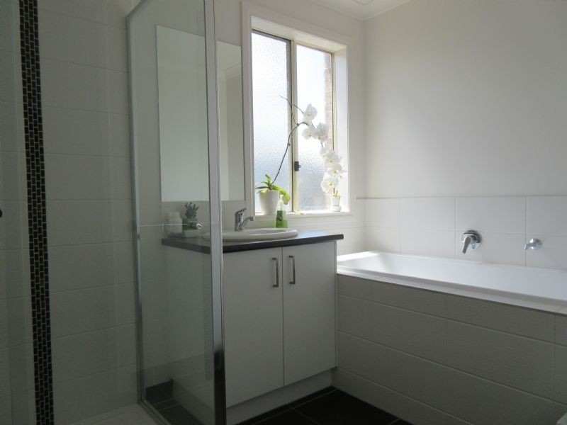 12 Southampton Drive, Langwarrin VIC 3910