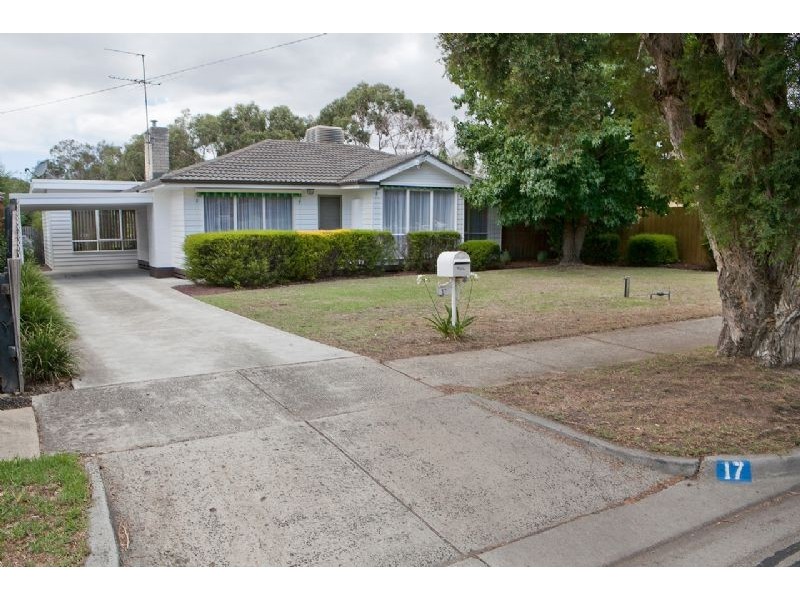 17 Station Crescent, Baxter VIC 3911