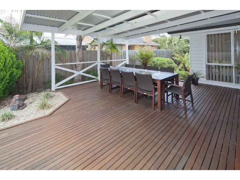 17 Station Crescent, Baxter VIC 3911