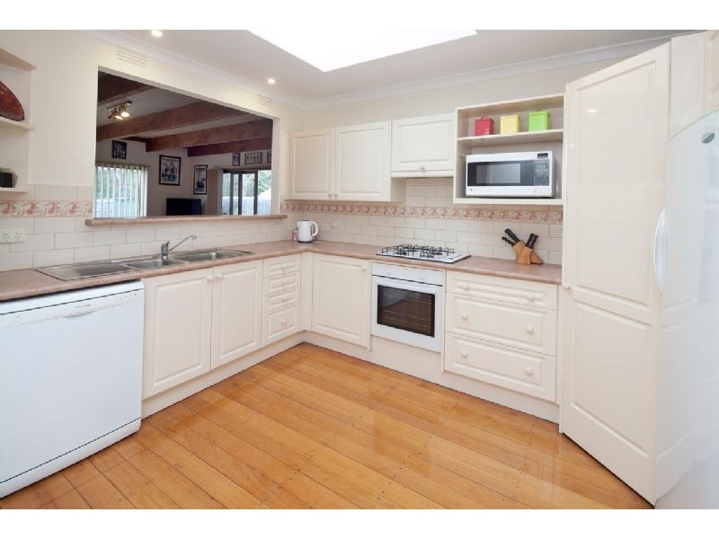 17 Station Crescent, Baxter VIC 3911