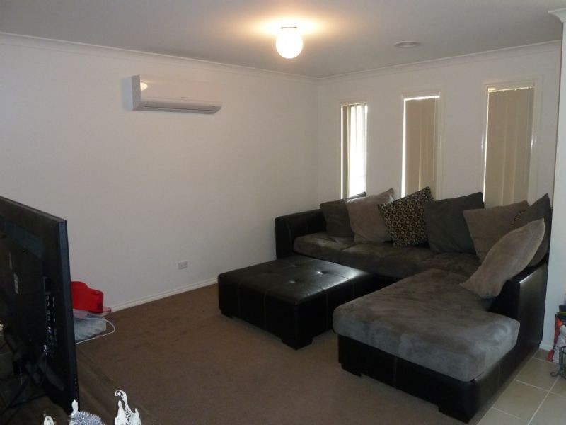 12 Newcastle Way, Langwarrin VIC 3910