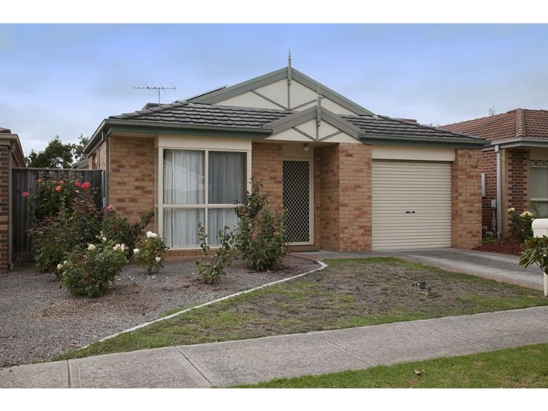 7 Francis Crescent, Langwarrin VIC 3910
