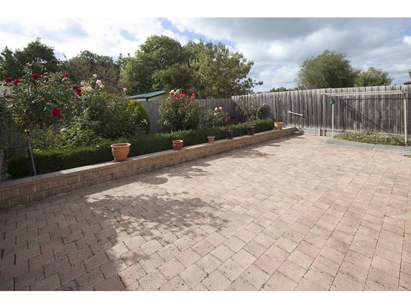 7 Francis Crescent, Langwarrin VIC 3910