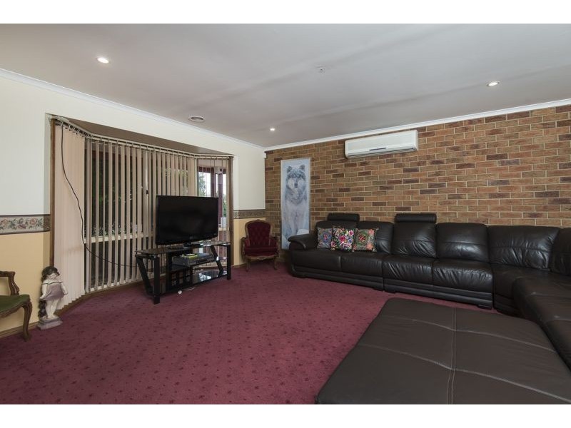 7 Knott Court, Langwarrin VIC 3910