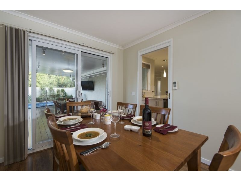 33 Dunn Crescent, Langwarrin VIC 3910