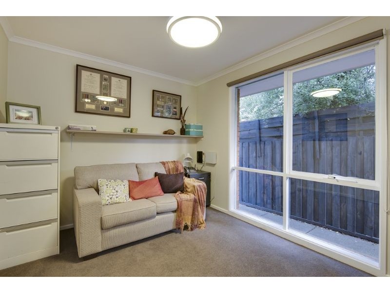 33 Dunn Crescent, Langwarrin VIC 3910