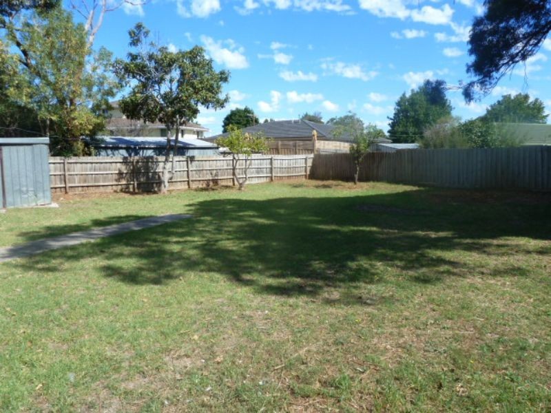 13 Carramar Drive, Frankston VIC 3199