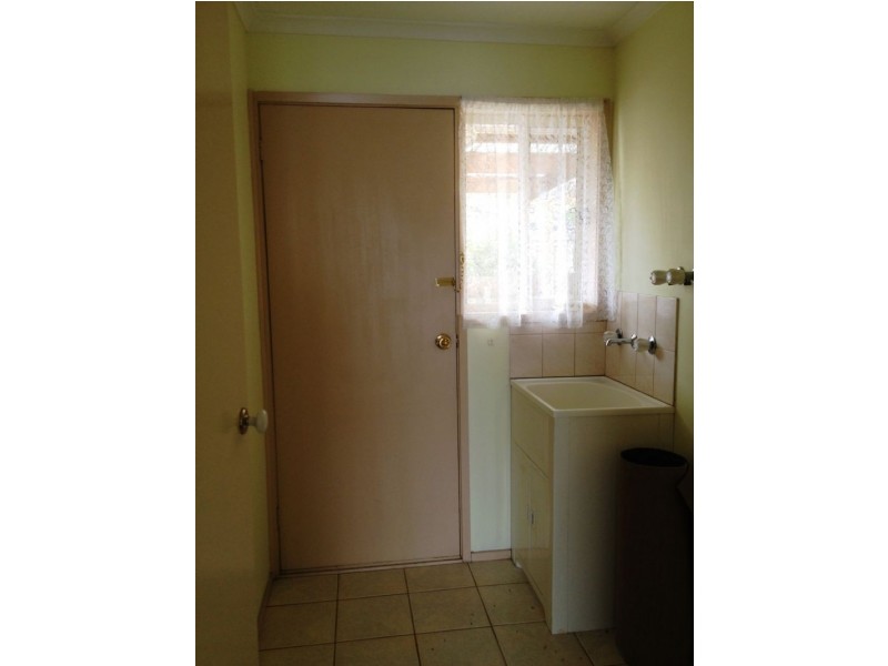 8/5 Pinewood Drive, Carrum Downs VIC 3201