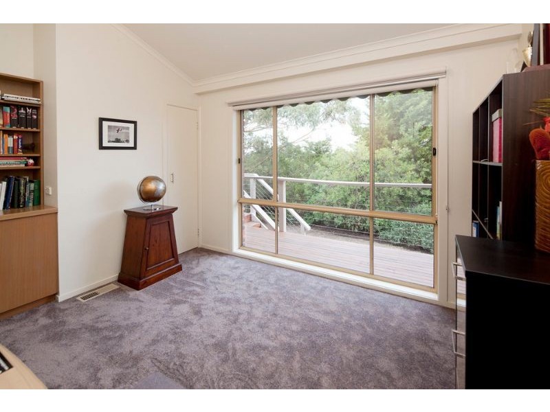 8 Tindal Court, Frankston South VIC 3199