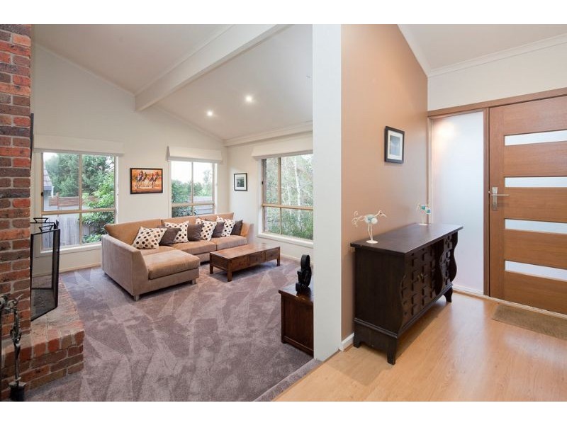 8 Tindal Court, Frankston South VIC 3199