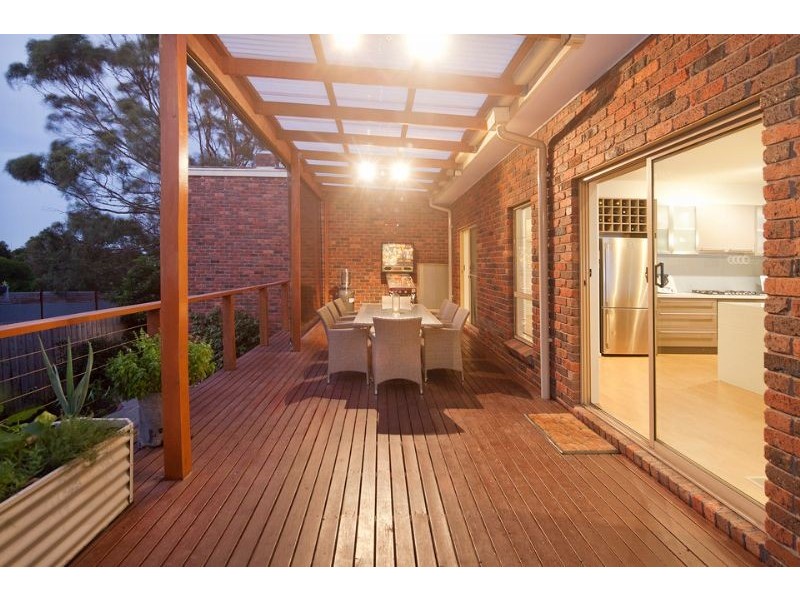 8 Tindal Court, Frankston South VIC 3199