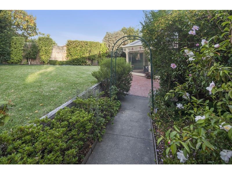 5 Trameland Court, Langwarrin VIC 3910