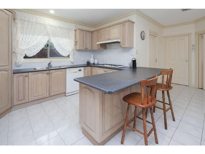 5 Trameland Court, Langwarrin VIC 3910