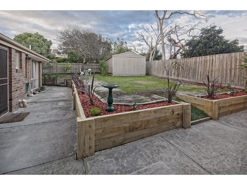 5 Saligna Court, Langwarrin VIC 3910