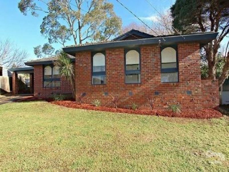 8 Coora Court, Frankston VIC 3199