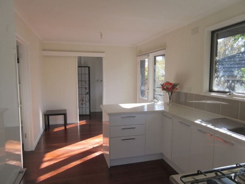 8 Coora Court, Frankston VIC 3199