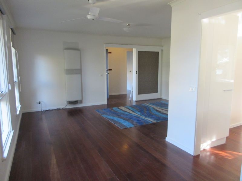 8 Coora Court, Frankston VIC 3199