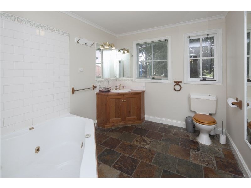 31 Granite Drive, Langwarrin VIC 3910