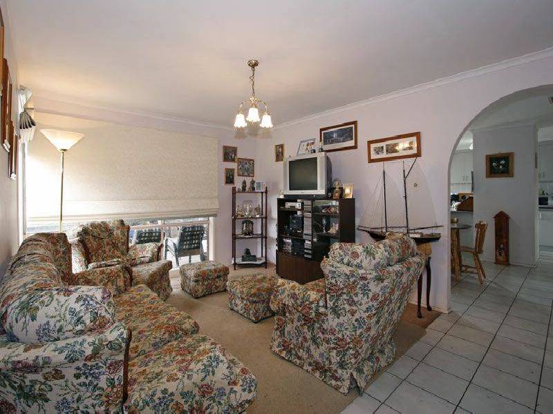 14 Minka Place, Skye VIC 3977