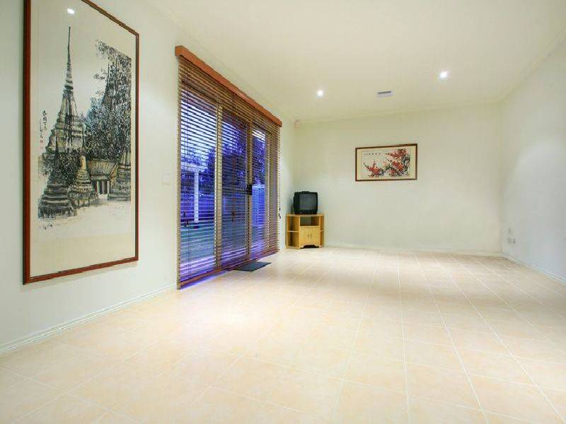 Sandhurst VIC 3977