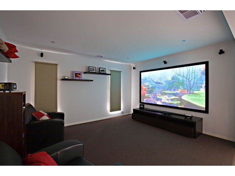 14 River Gum Place, Sandhurst VIC 3977