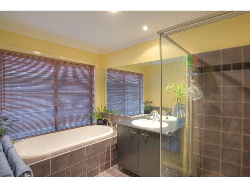 3 Brumbys Road, Carrum Downs VIC 3201