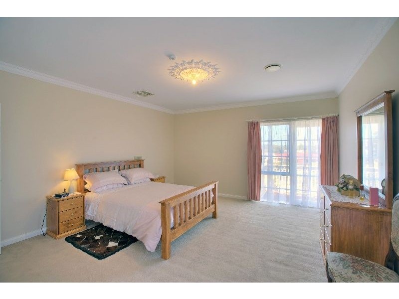 7 Nike Court, Carrum Downs VIC 3201