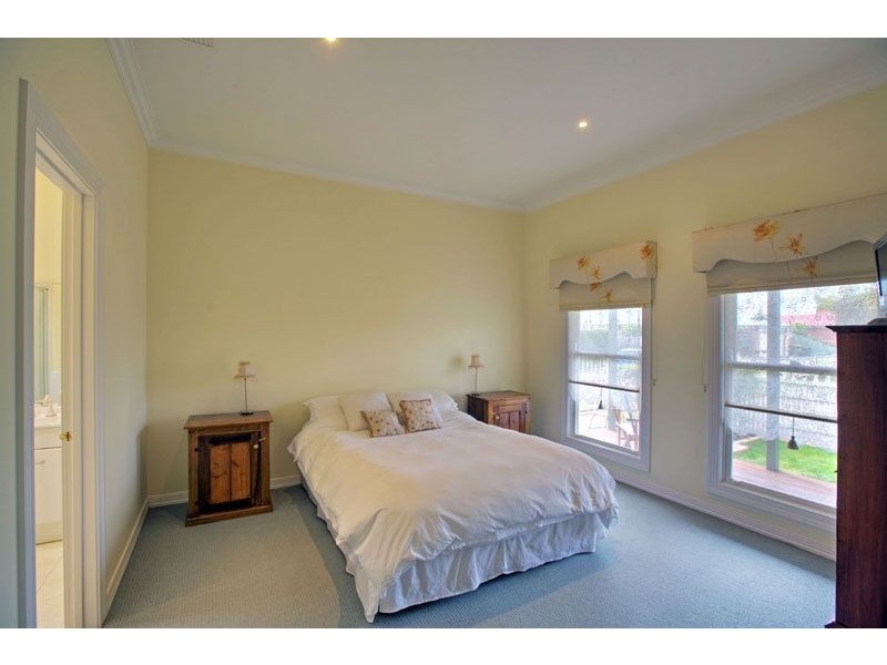 17 Jurang Way, Skye VIC 3977