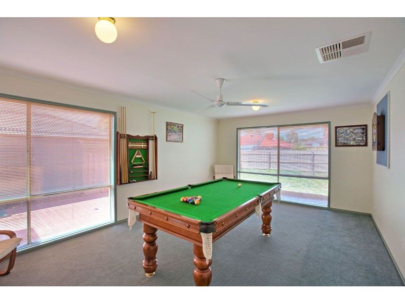 10 Mulga Place, Carrum Downs VIC 3201