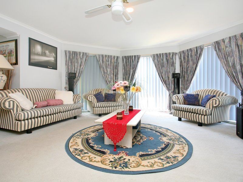 4 Moodie Court, Carrum Downs VIC 3201