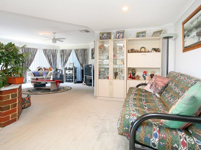 4 Moodie Court, Carrum Downs VIC 3201