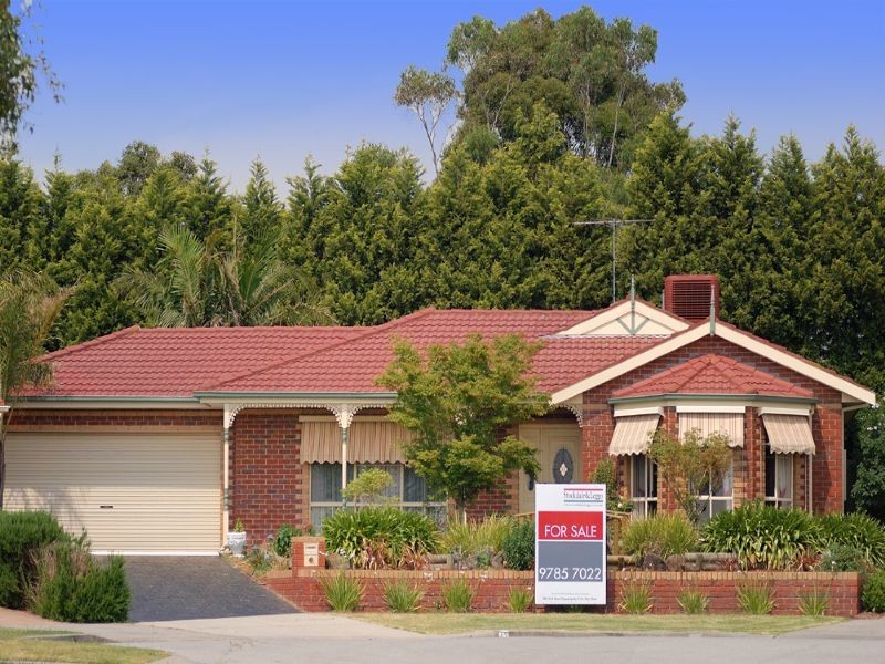 15 Helm Court, Carrum Downs VIC 3201
