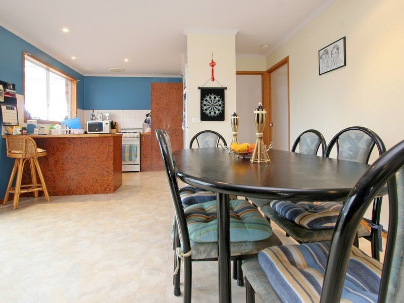 3  Beryl Court, Skye VIC 3977