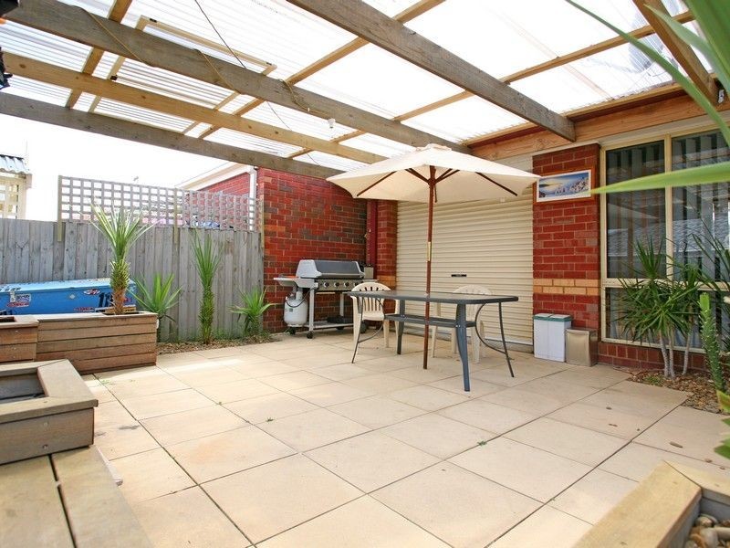 89 Oberon Drive, Carrum Downs VIC 3201