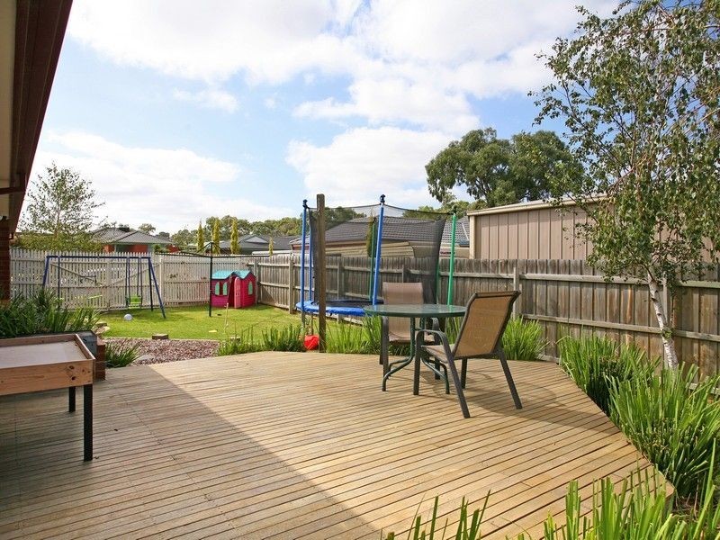 89 Oberon Drive, Carrum Downs VIC 3201