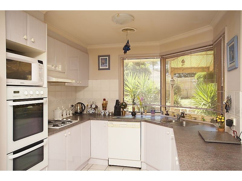 13 Ravenswood Court, Carrum Downs VIC 3201