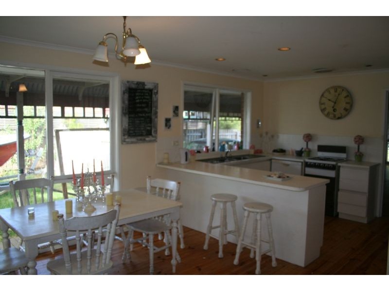 8 Tremaine, Carrum Downs VIC 3201