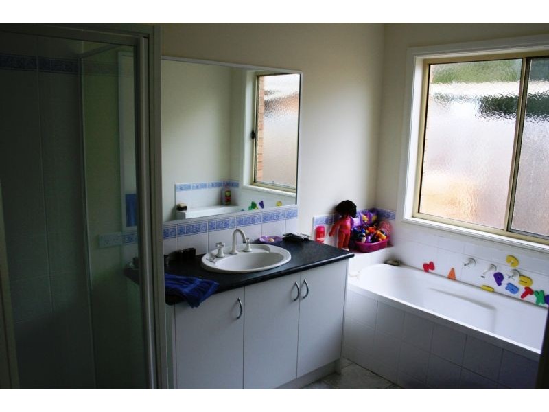 4 Sunrise Court, Carrum Downs VIC 3201