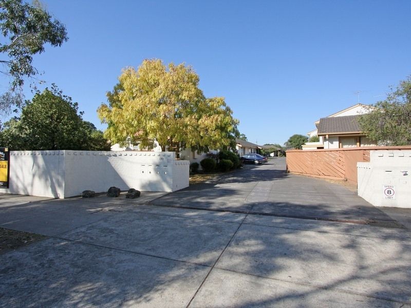 1/193 Mount Eliza Way, Mount Eliza VIC 3930