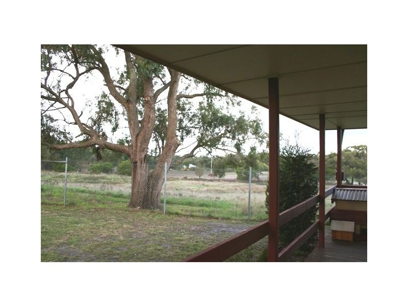 55 Valley Road, Skye VIC 3977