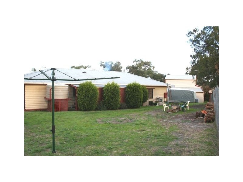 55 Valley Road, Skye VIC 3977