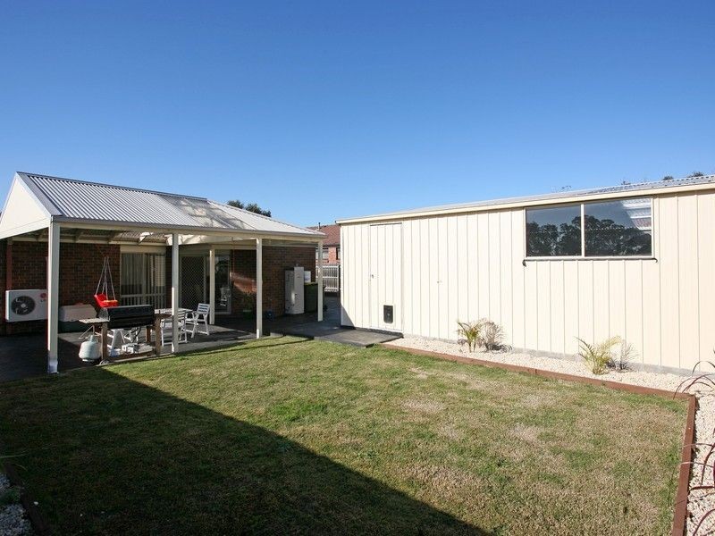 3 Captain Cook Close, Skye VIC 3977