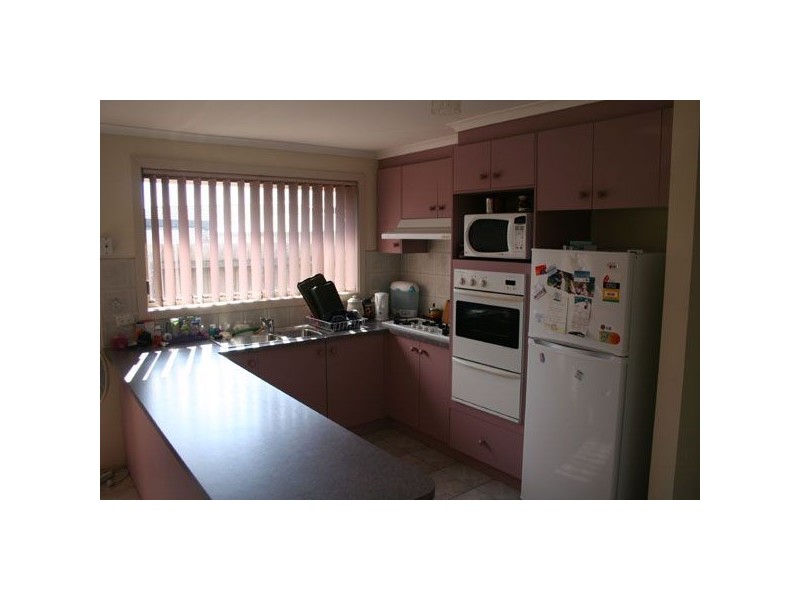 3 Dairy Place, Skye VIC 3977