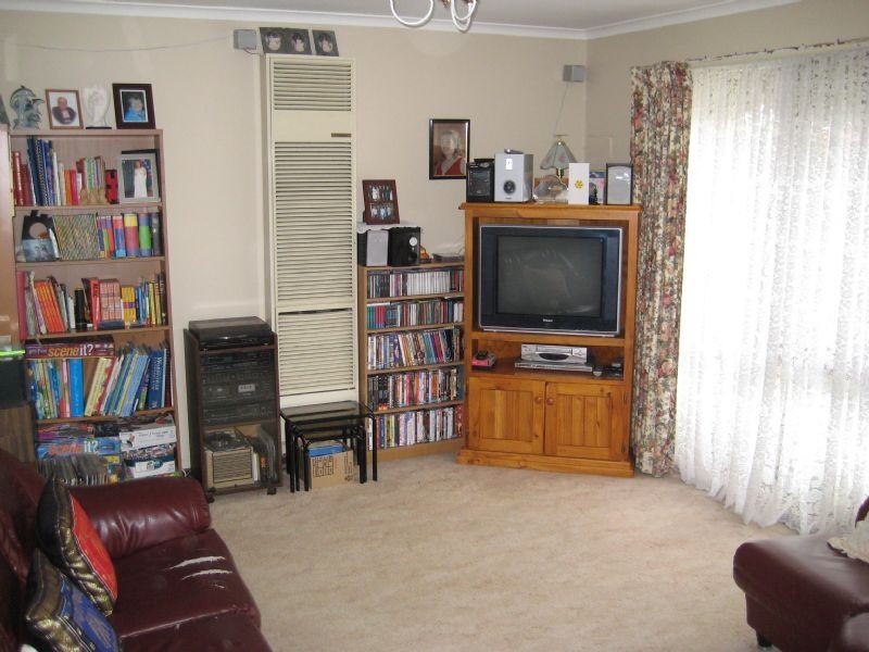 90 Jacana Drive, Carrum Downs VIC 3201