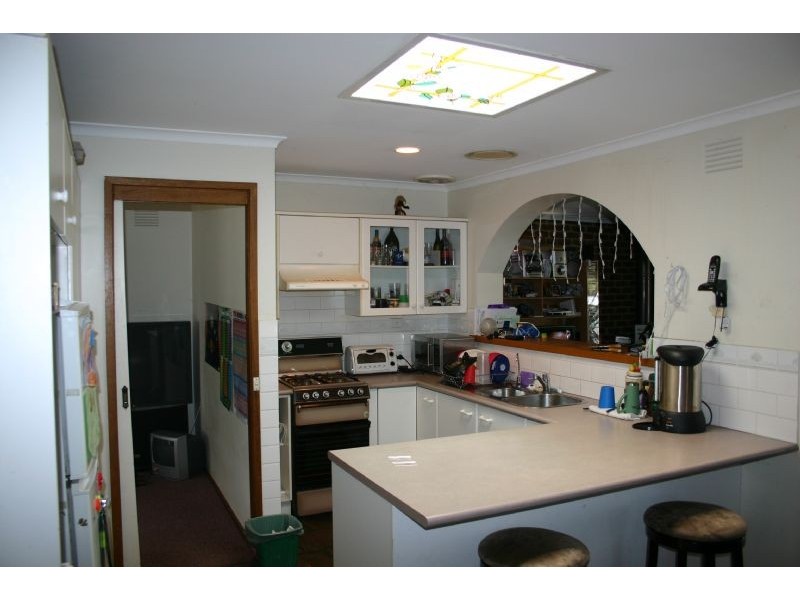 10 Honeyeater Place, Carrum Downs VIC 3201