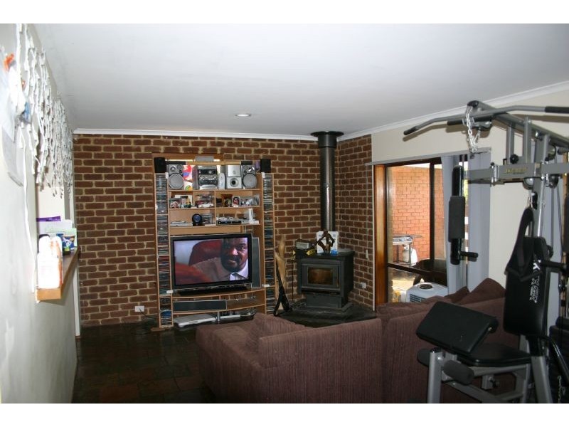 10 Honeyeater Place, Carrum Downs VIC 3201