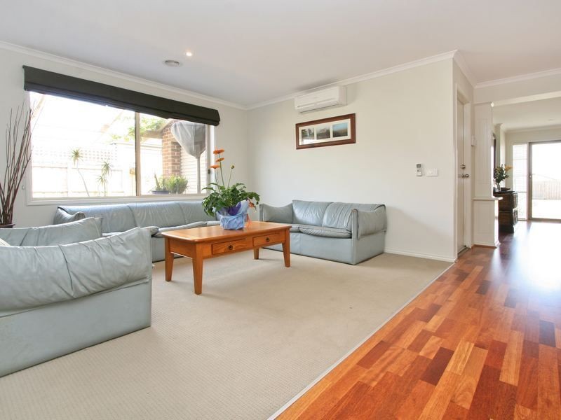 56 Clifton Park Drive, Carrum Downs VIC 3201