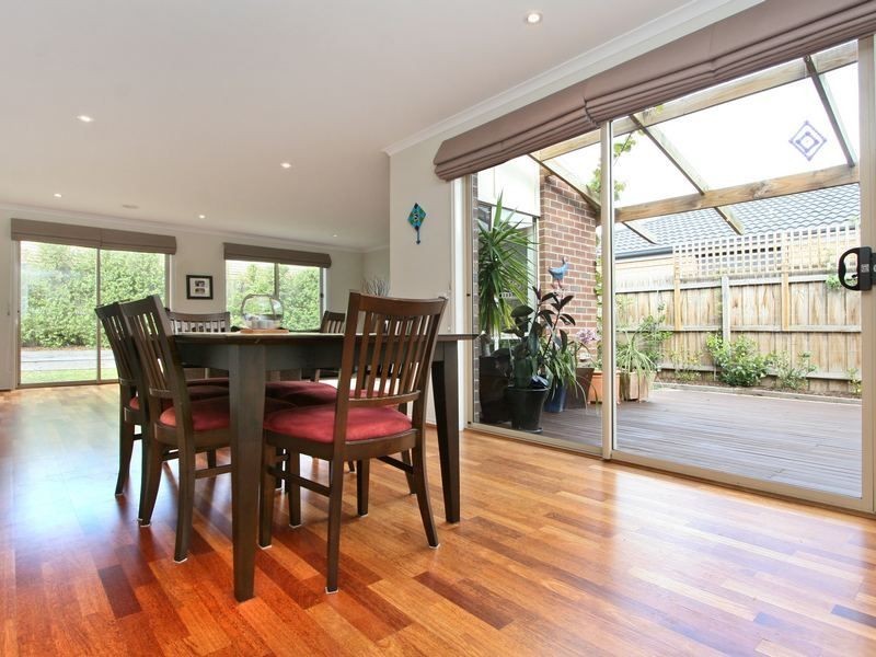 56 Clifton Park Drive, Carrum Downs VIC 3201